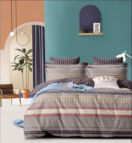 Grey Beige Maroon Stripe Check Zigzag Plush Layer Comforter