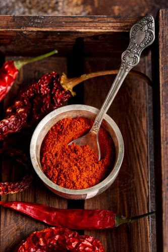 135 Kashmiri Red Chilli Powder, Shelf Life : 12-24 Months