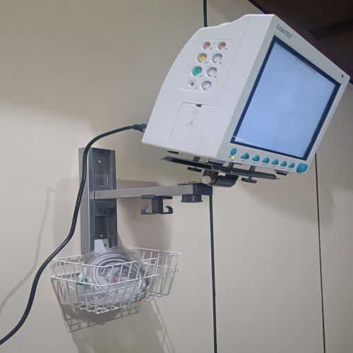 Stainless Steel Wall Mounted Monitor Stand, Brand Name : Empiric