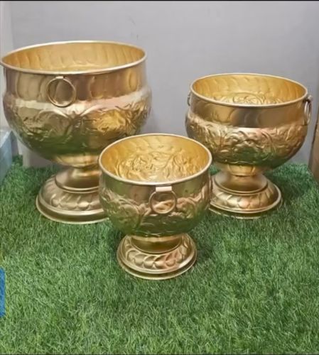 Polished Sanskriti Decor Brass Planter with Handle
