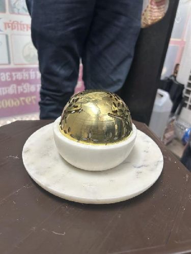Polished Marble and Brass Aroma Diffuser, Stone Form : Solid