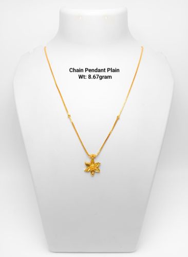92% New Design Gold Chain Pendant Set