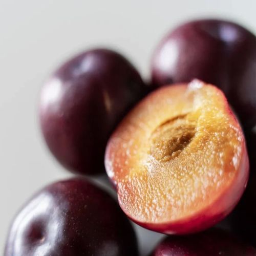 Organic Frozen Plum, Color : Purple Preserved