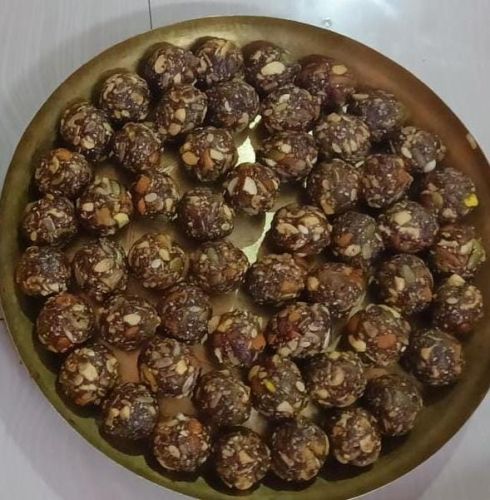 Special Seeds Khajur Mix Dry Fruits Laddus