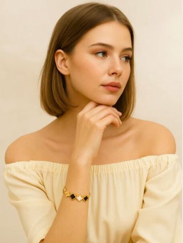 Fashion Bracelet Trendy, Gender : Women'S, Main Stone : Multistone