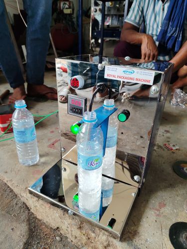 Semi Automatic Electric Bottle Filling Machine, Color : Grey