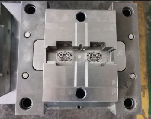 Ev Chargers, Color : black, Input Voltage : 220V