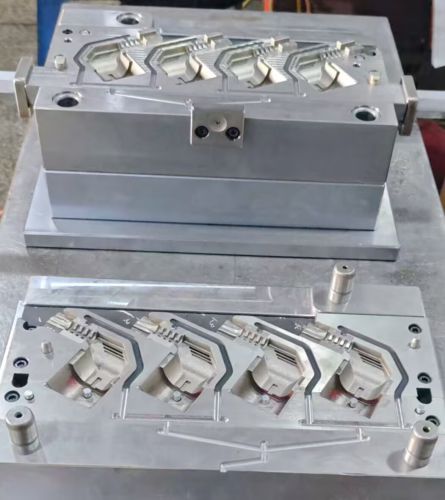 Schuko Plug, Color : Black, Certification : ISO 9001:2008 for Power