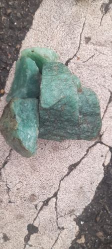Non Polished Rough Green Quartz, Form : Solid