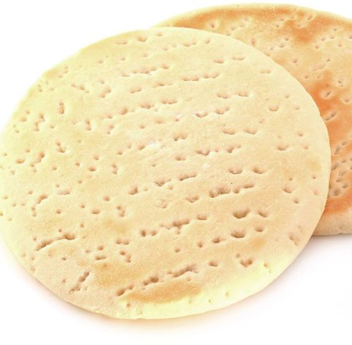 Eggless Pizza Base, Color : Golden Brown