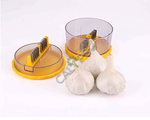 Garlic CO2 Extract Oil, Color : Yellow, Packaging Size : 100 Ml