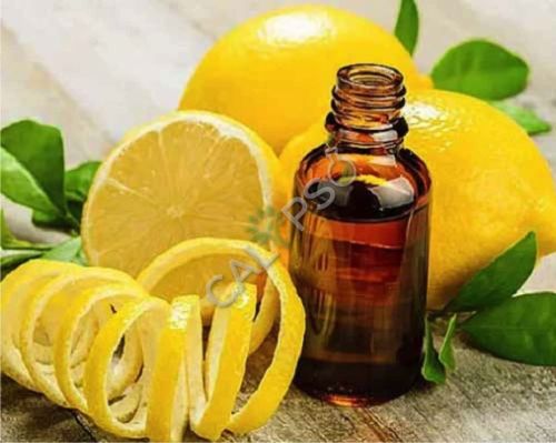Lemon Oil, Extraction Method : Steam Distillation, Cold Pressing