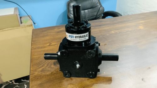 90&DEG Bevel Gear Box