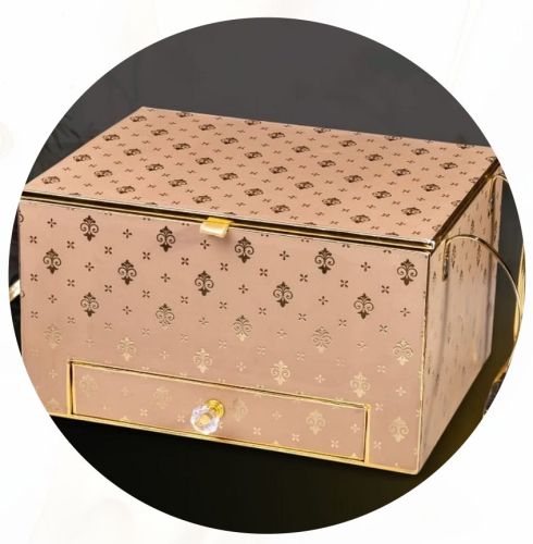 Maharaja Gift Box, Color : Brown Contemporary