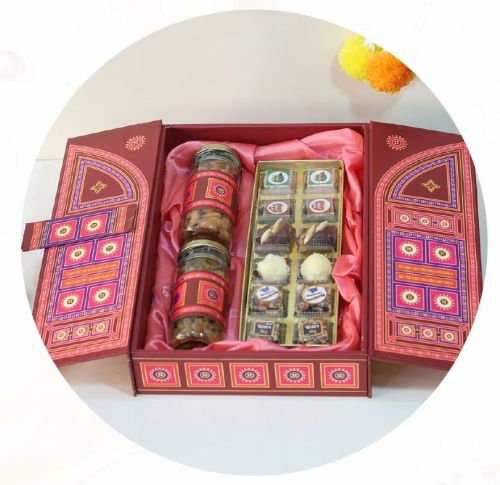 Royal Gateway Gift Box, Color : Assorted