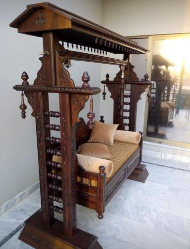 Polished Designer Wooden Swings, Brand Name : Amber