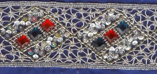 Fabric EMB-03 Embroidered Patches Standard for Decorative Purposes