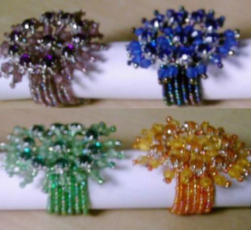 Attractive Glass Beaded Rings for Fashion Accessory