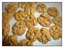 Walnut Kernels - Light Light Halves