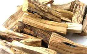 Katyani Exports Guaiac Wood Oil