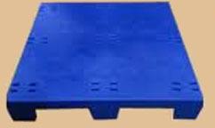 Roto Molded Plastic Pallet