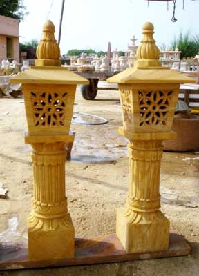 Stone Lamp Post -03, Feature : Fine Finishing, Rust Proof, Termite Proof