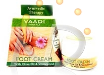 Foot Cream, For Clinical, Parlor, Personal, Age Group : 15-65 Years
