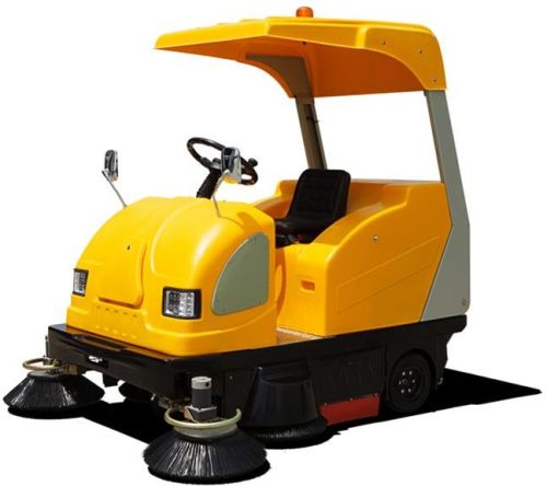 Ride On Road Sweeper