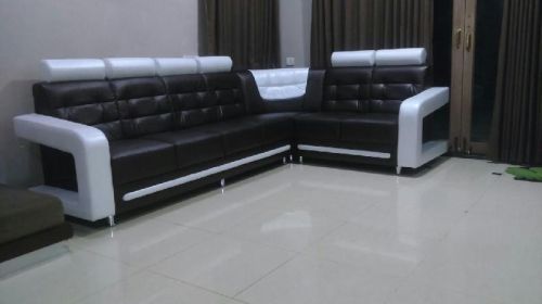 Designer Full Cushioned Sofa