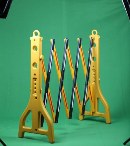 Plastic Road Barrier Expandable