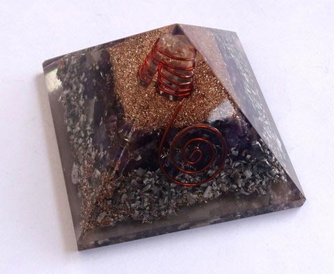 Amethyst Orgone Layer Aluminium Pyramid With Point