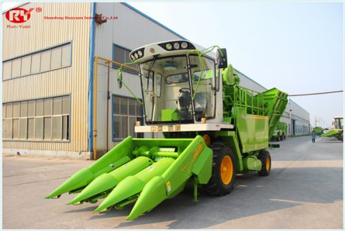 Corn Combine Harvester 4yz-3b With 3 Rows