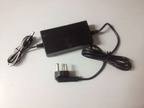 Siricon Laptop Adapters, Output Type : DC Out Put With Cable
