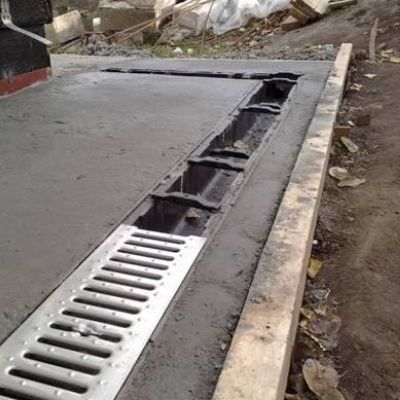 Stainless Steel Drainage System, For Floor