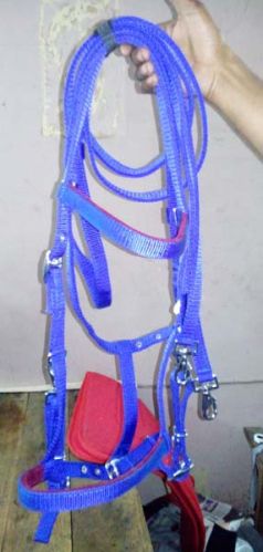 Plain 0-25Lbs Plastic PP Horse Bridles, Color : Blue