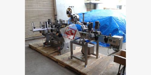 Automatic Top Labeling Machine