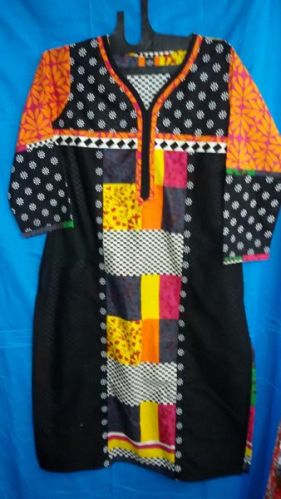 Ladies Half Sleeve Kurtis