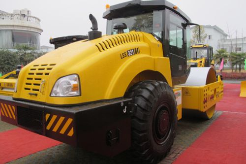 Single Drum Road Roller, Packaging Type : Yellow