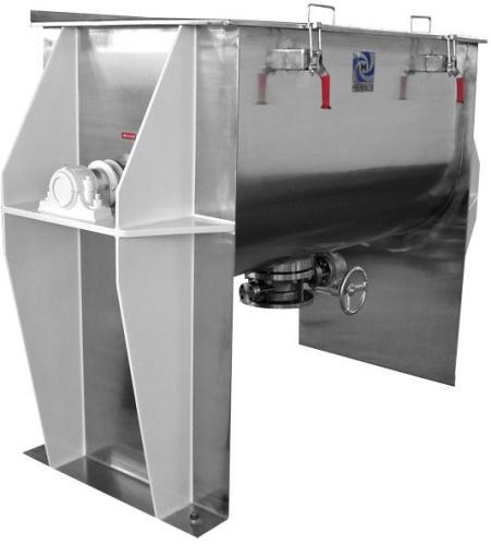 Horizontal Paddle Blender