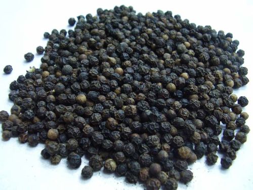 Black pepper, Shape : round, Certification : IFS