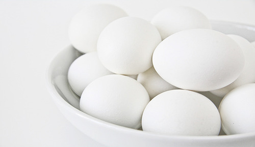 Poultry Eggs, Packaging Type : Paper Trays