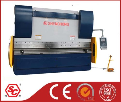 We67k-250t/4000 CNC Hydraulic Press Brake