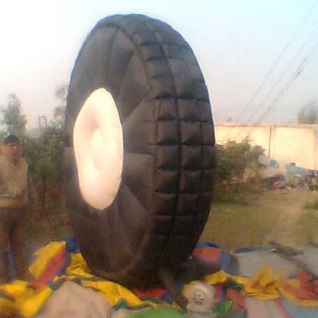 Inflatable TYRE Stand Balloon