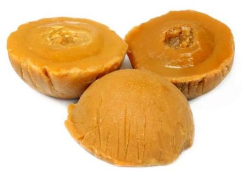 Organic Sugarcane Pure Jaggery, For Beauty Products, Medicines, Form : Blocks