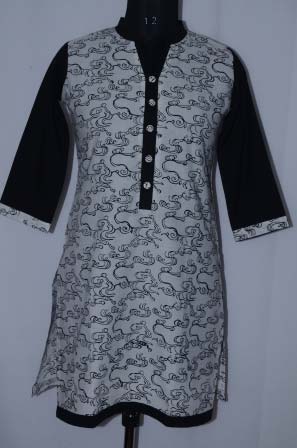 Ladies Kurtis, Size : M
