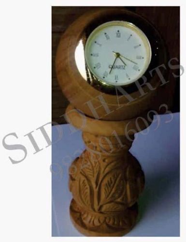 WOODEN CARVED PILLAR WATCH