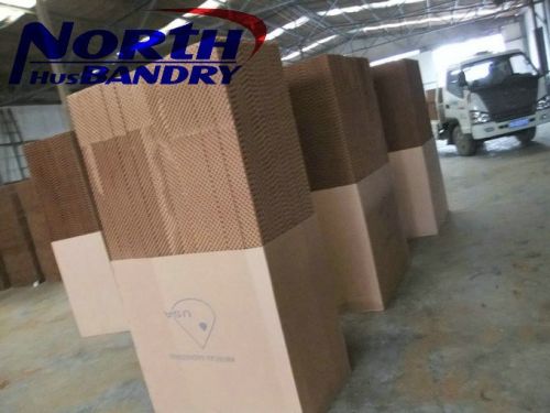 Evaporative Cooling Pad Large, Packaging Type : black green brown