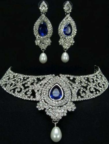 Stone Choker Necklace Set