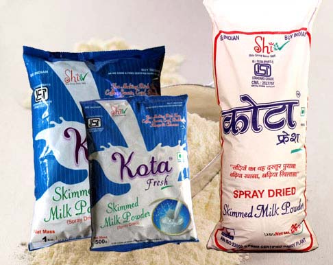 Kota Fresh Skimmed Milk Powder, For Proteni Shake, Bakery Products, Cocoa, Dessert, Certification : FDA Certified