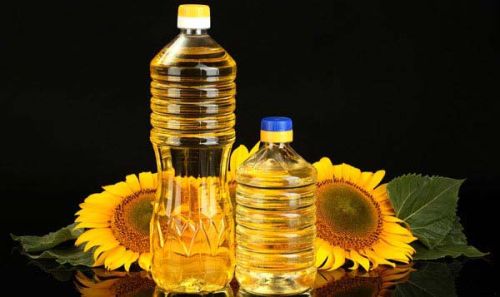 Refined Natural Sunflower Oil, For Eating, Cooking, Human Consumption, Feature : High In Protein, Rich In Vitamin